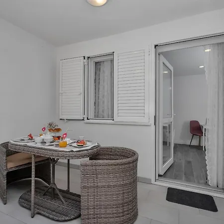 Luxurious Jube Appartement